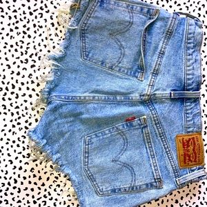 Levi Jean Shorts